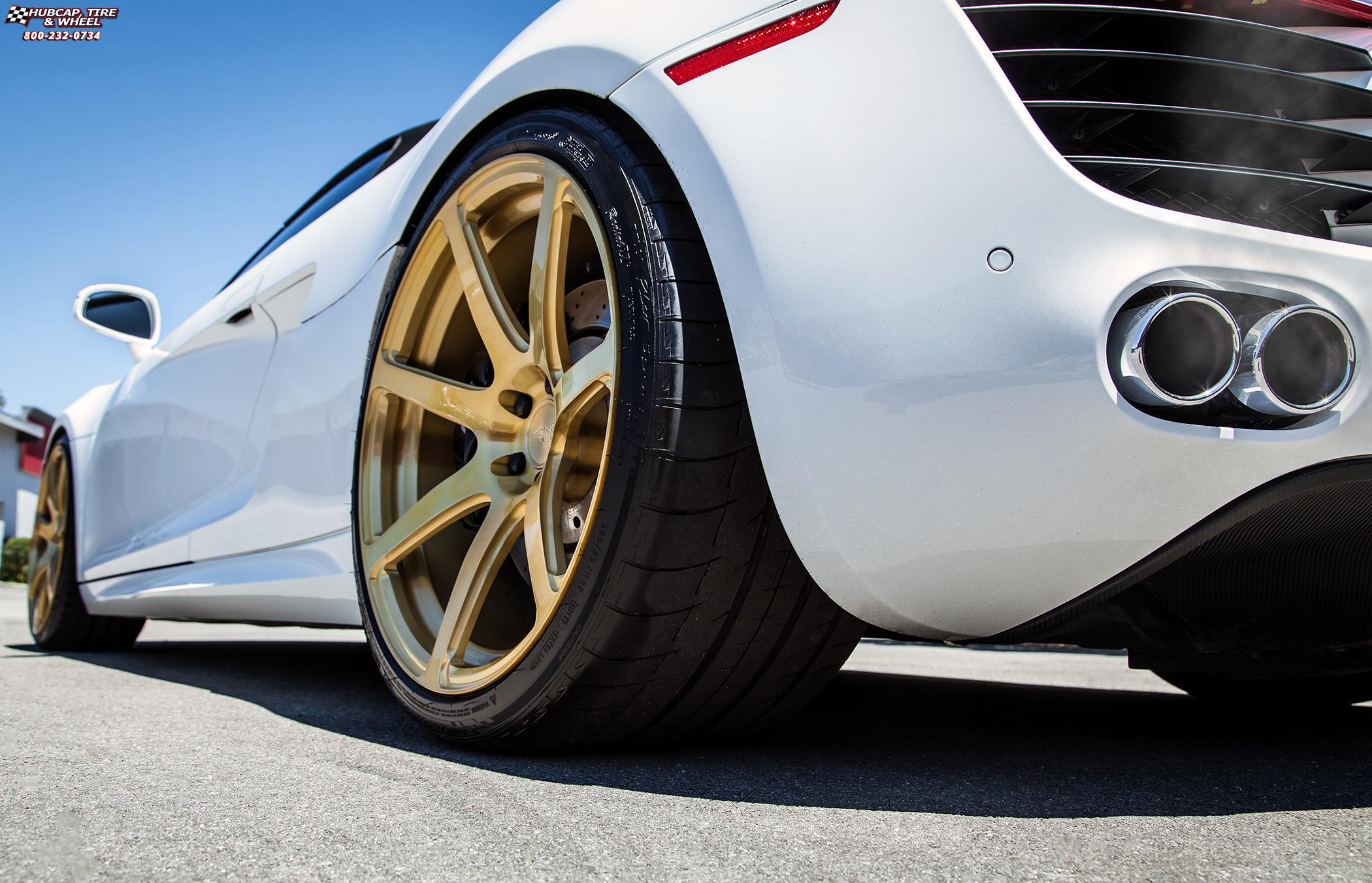 vehicle gallery/audi r8 niche scuderia 7 20x9  Brushed | Gold Tint wheels and rims